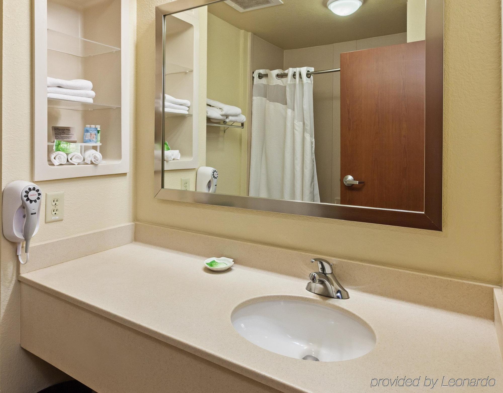 Holiday Inn Express & Suites Austin Nw - Lakeline By Ihg Dış mekan fotoğraf