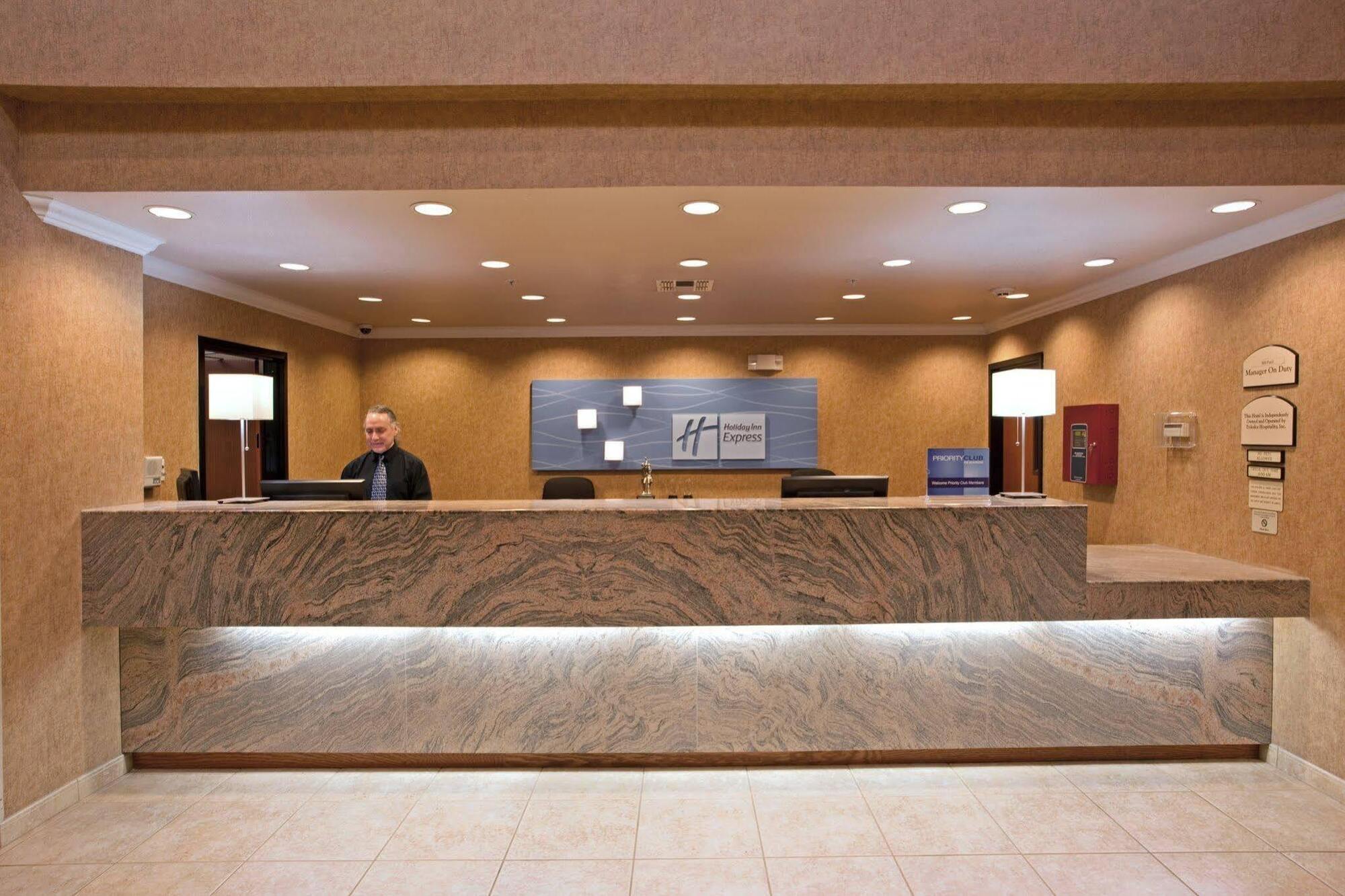 Holiday Inn Express & Suites Austin Nw - Lakeline By Ihg Dış mekan fotoğraf