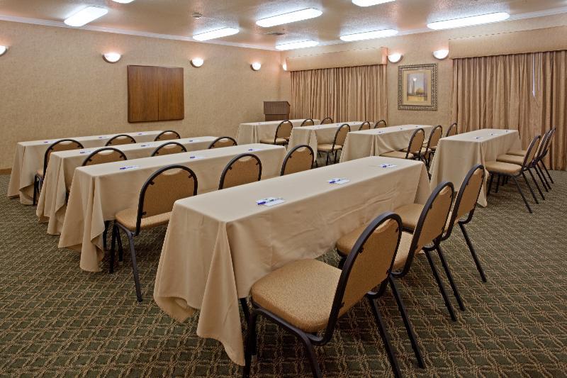 Holiday Inn Express & Suites Austin Nw - Lakeline By Ihg Dış mekan fotoğraf